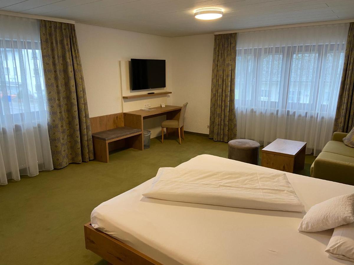 Gasthaus Hotel Kranz Лауфенбург Екстериор снимка