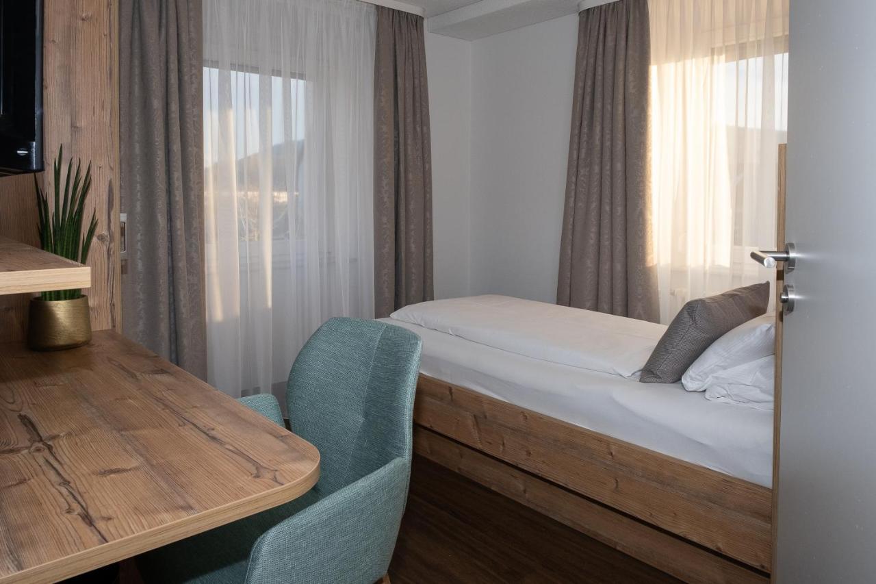 Gasthaus Hotel Kranz Лауфенбург Екстериор снимка