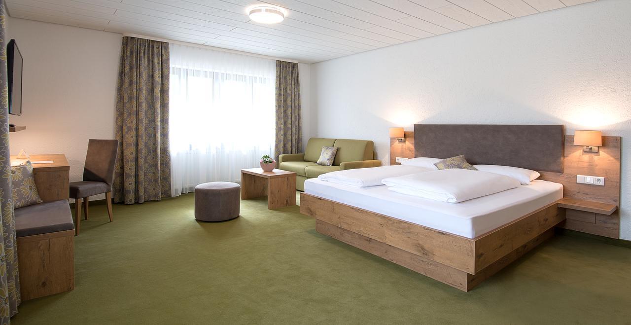Gasthaus Hotel Kranz Лауфенбург Екстериор снимка